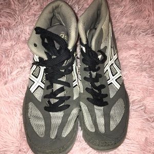 Boys/Men’s wrestling shoes